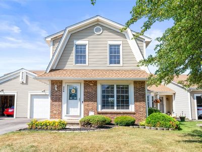 224 S Estate Dr, Webster, NY, 14580