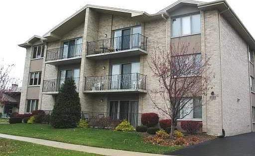 1st image of 4020 W 105th St APT 3W