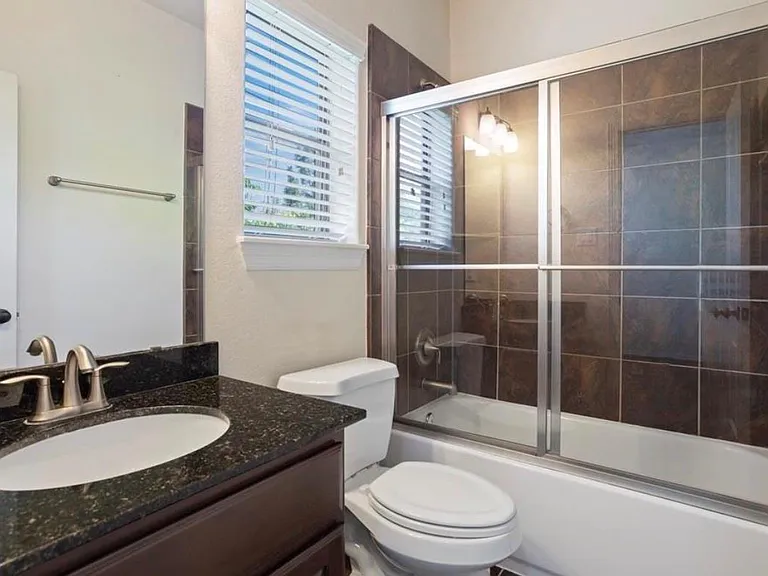 5503 Livorno Way — Photo 18