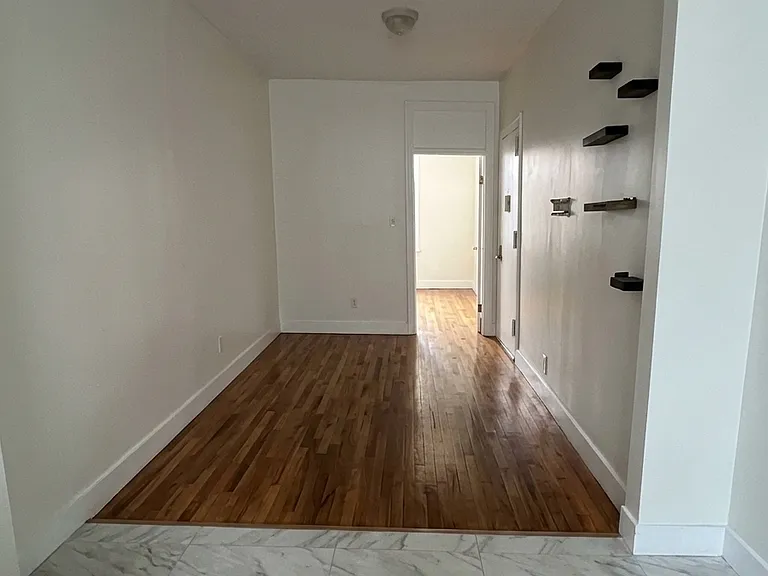 64 Steuben St #1RE — Photo 3