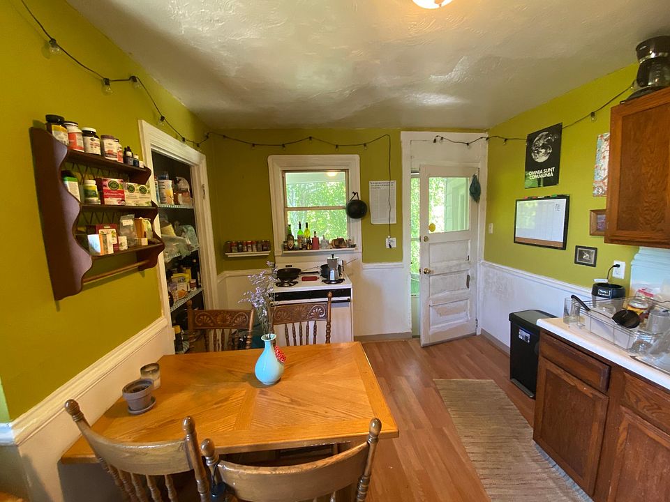 Kitchen - includes Gas stove and Refrigerator
