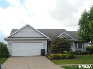 2233 E 58th St, Davenport, IA