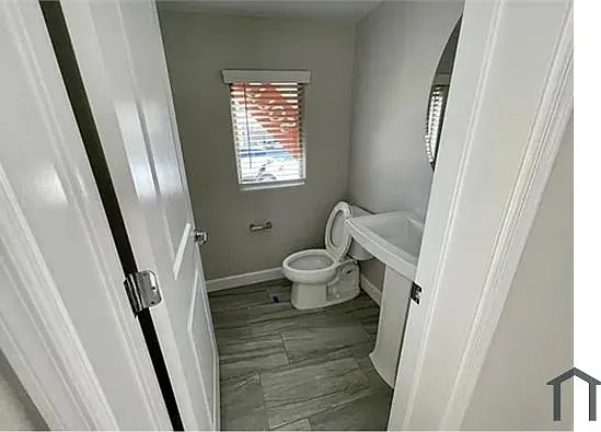 628 W Derringer Way — Photo 11