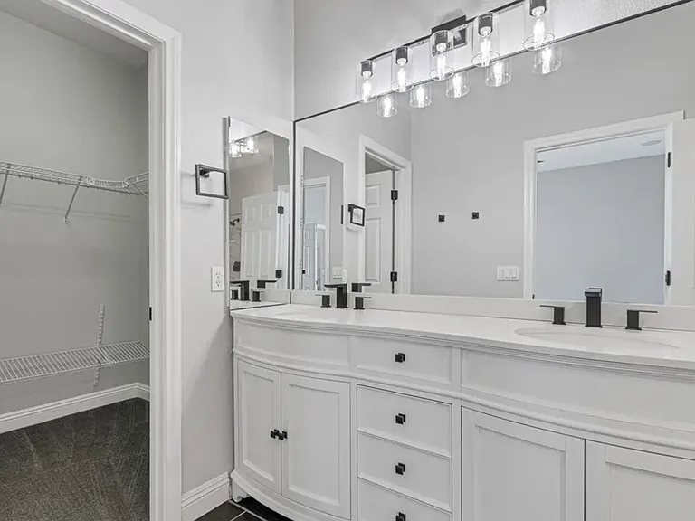 Master Bath and Closet #2