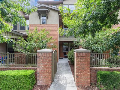 2537 Oak Rd, Walnut Creek, CA, 94597
