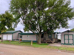 1312 13th Ave SW, Watertown, SD 57201