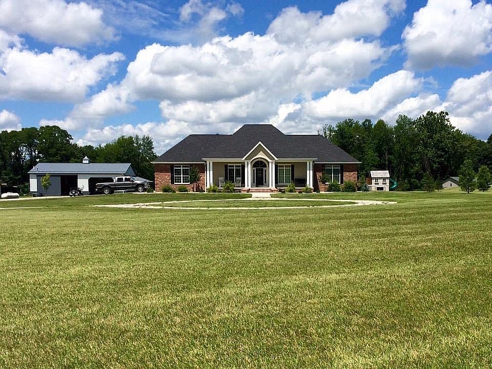 1st image of 2196 N County Road 950 E