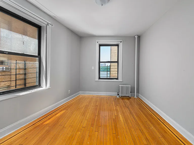70 Haven Ave #4B — Photo 12