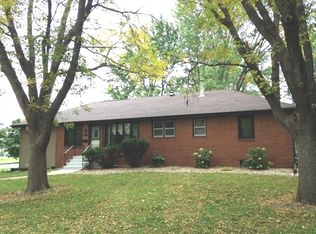 1108 Pierce Dr, Storm Lake, IA 50588