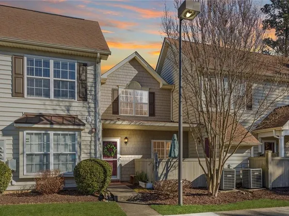 1709 Duntrune Gln, Williamsburg, VA 23188