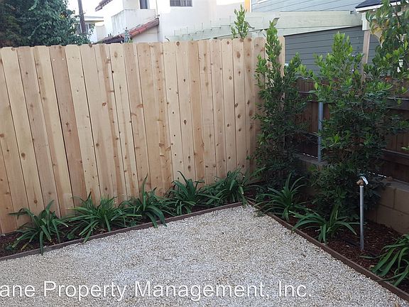 5th image of 1825 Chapala St APT 32
