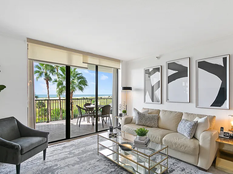 1250 Gulf Blvd #304 — Photo 7