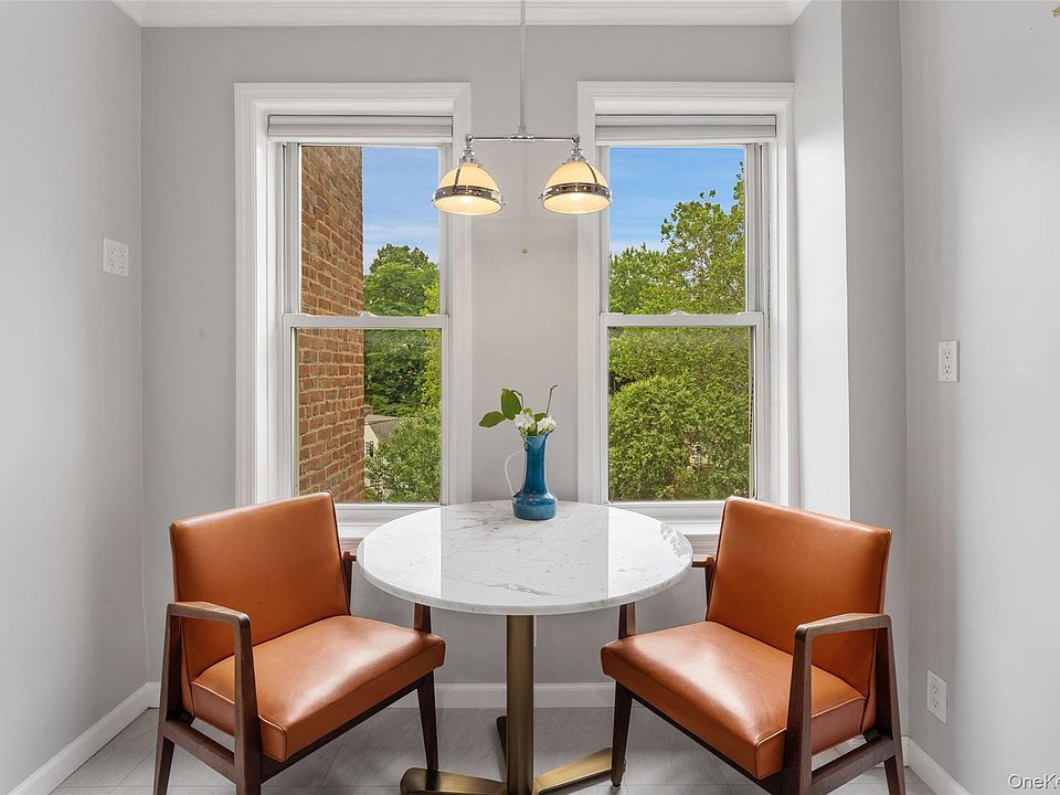 1st image of 280 Bronxville Road #8B