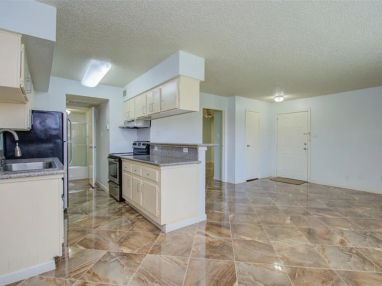 2750 Holly Hall St #1315 — Photo 21