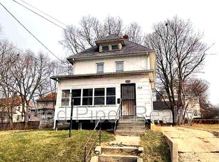525 S State Ave, Freeport, IL 61032