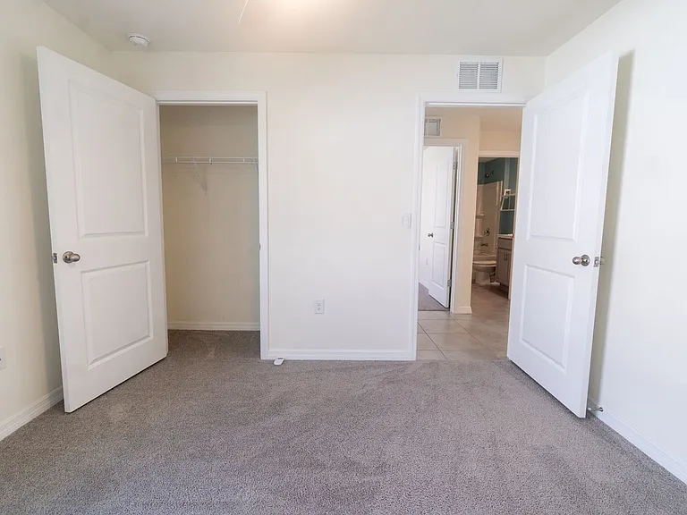 3718 Mannered Gold Ave — Photo 31