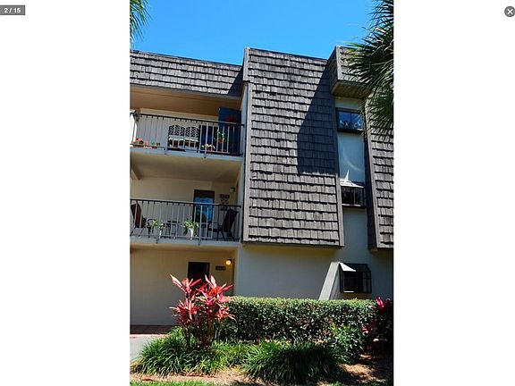 Front of condo building (1st story condo - no stairs)