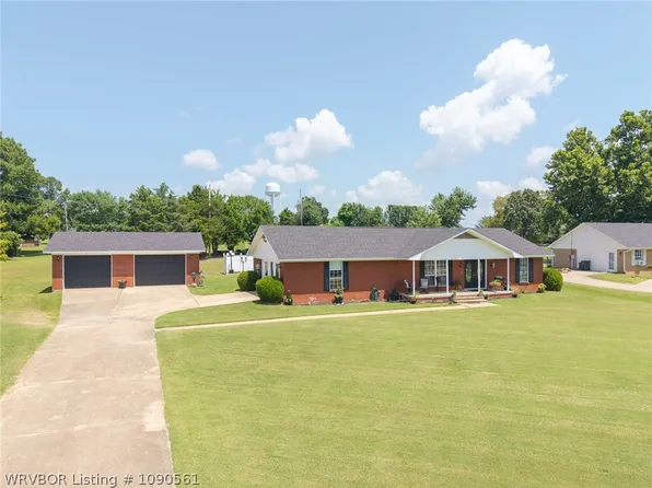 7 Vista Hills Blvd, Van Buren, AR 72956