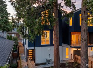 536C N 84th St, Seattle, WA 98103