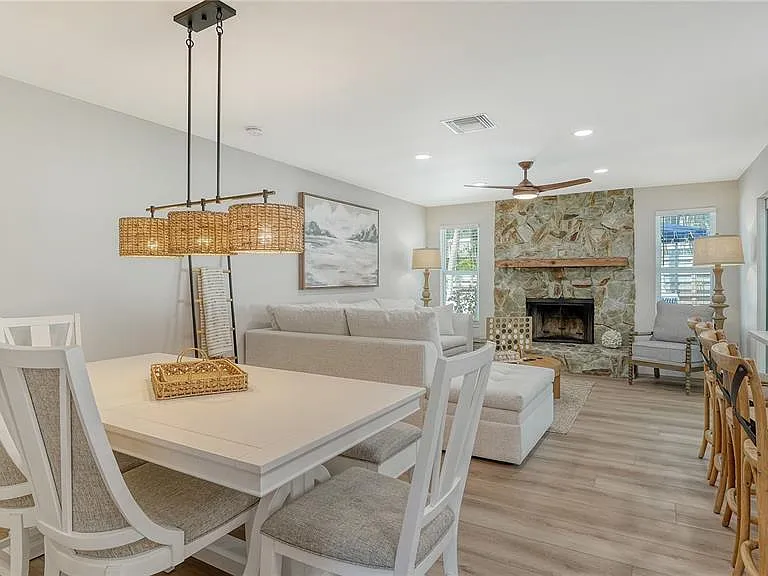 734 Birdsong Ln — Photo 26