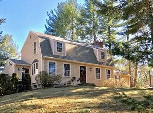 65 Sumner Perry Dr, Wrentham, MA 02093