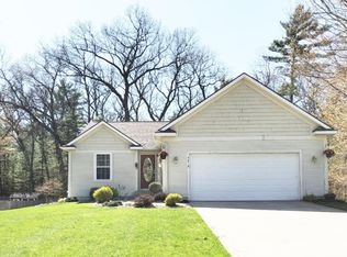5515 W Samantha Ln, Twin Lake, MI 49457