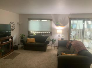 5640 Cambridge Ln, Racine, WI 53406