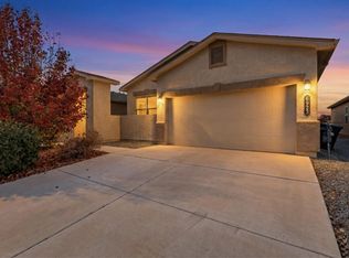 6923 Silver Moon Rd NW, Albuquerque, NM 87114