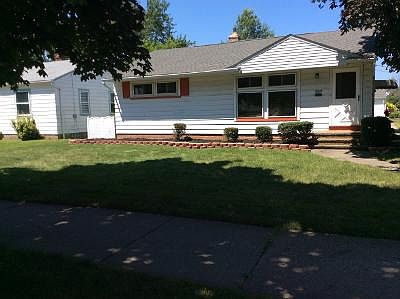 1st image of 18226 Puritas Ave