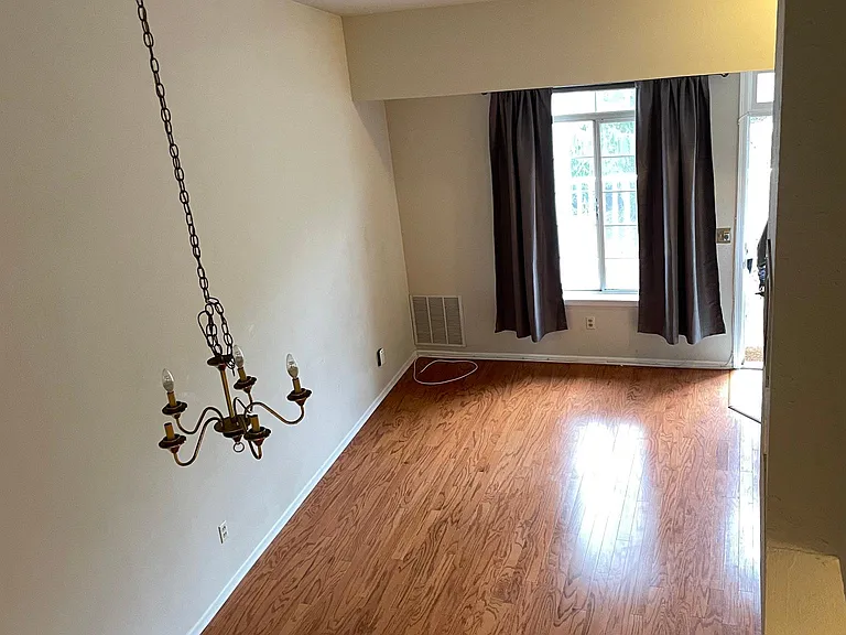 30 Wentworth Rd — Photo 7