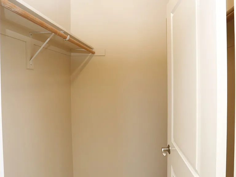 Alder Creek Apartments — Photo 52