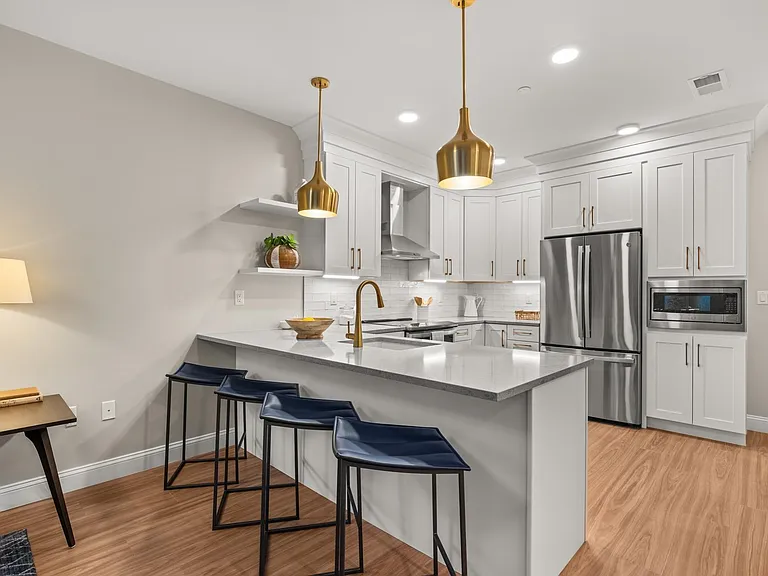 99 Foundry Pl #101 — Photo 1