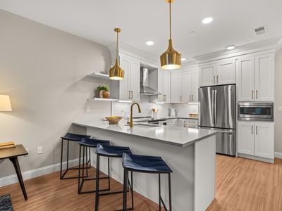 99 Foundry Pl #101, Portsmouth, NH, 03801