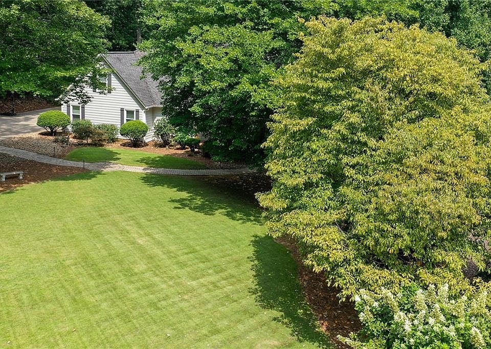 895 Hickory Oak Holw, Roswell, GA 30075 MLS 7267737 Zillow