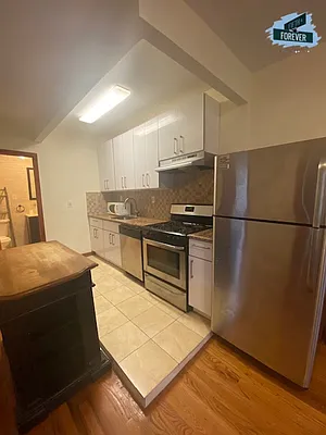 Rented by Fifth & Forever LLC | media 7