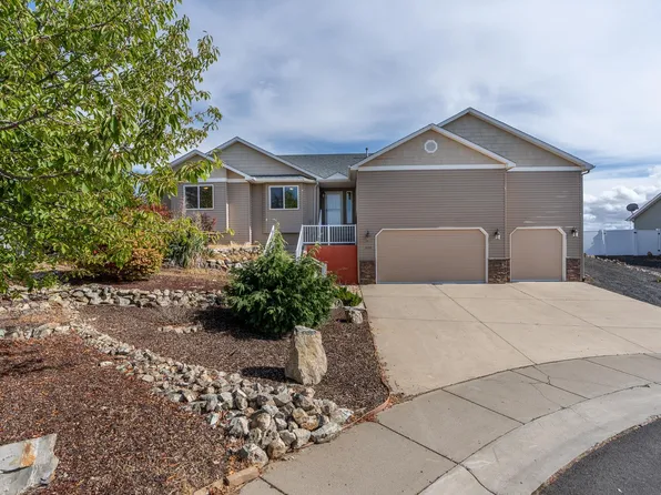 1020 N Olson Hill Ct, Medical Lake, WA 99022