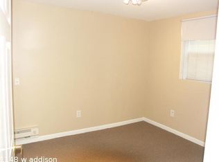 1148 W Addison St #125, Chicago, IL 60613