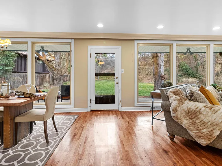 3070 E Millcreek Dell Ln — Photo 6