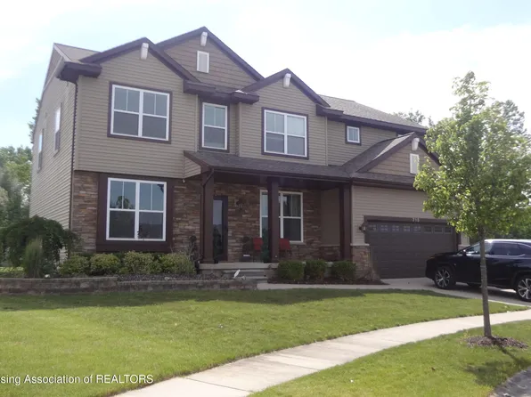 715 Buteo Dr, East Lansing, MI 48823