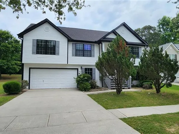 3888 White Pine Rd, Snellville, GA 30039