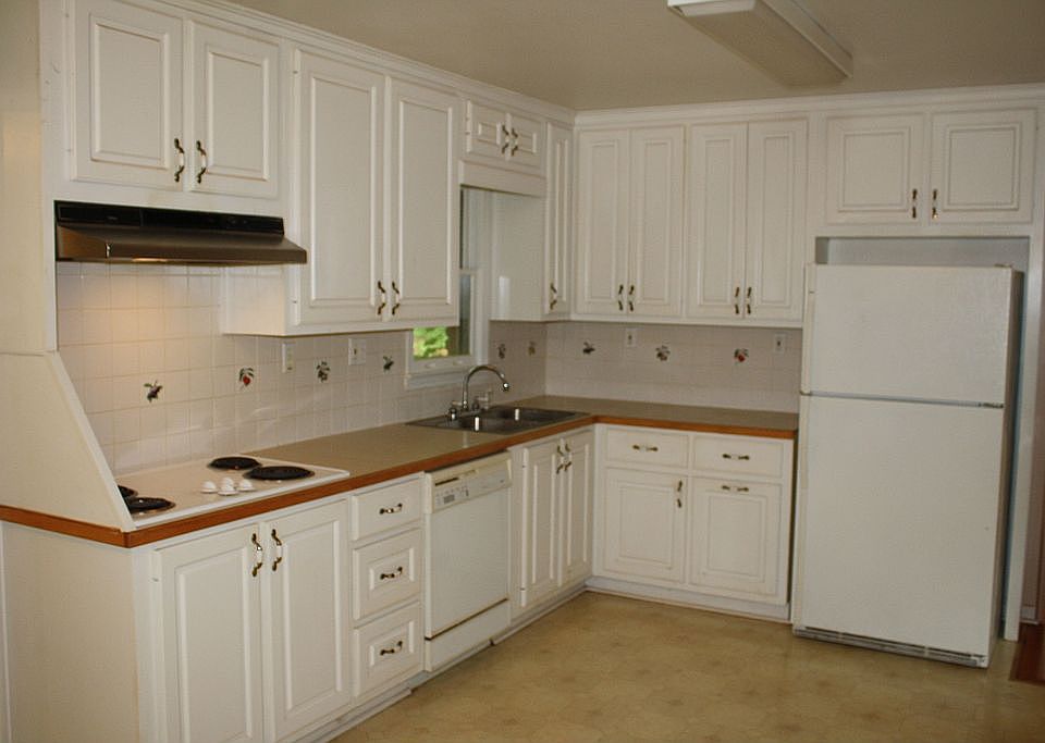 Huge Kitchen