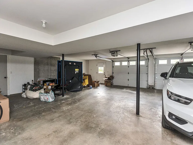 297 Merritt Nyberg Ln — Photo 8