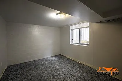 215 E Lane Ave — Photo 16