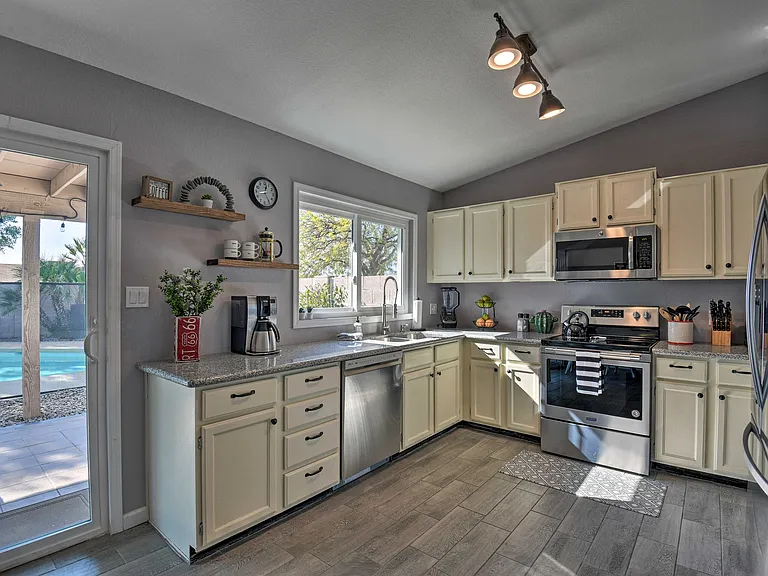 6853 E Kathleen Rd — Photo 8