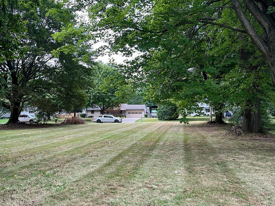2nd image of 0 Yale Ave