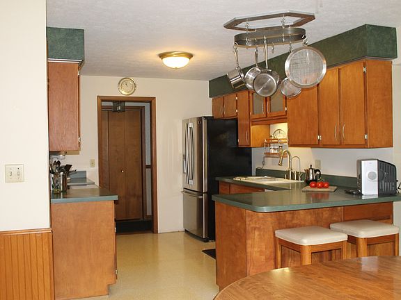 Hardwood cabinets in kitchen