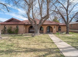 14 Edgewood Ln, Canyon, TX 79015