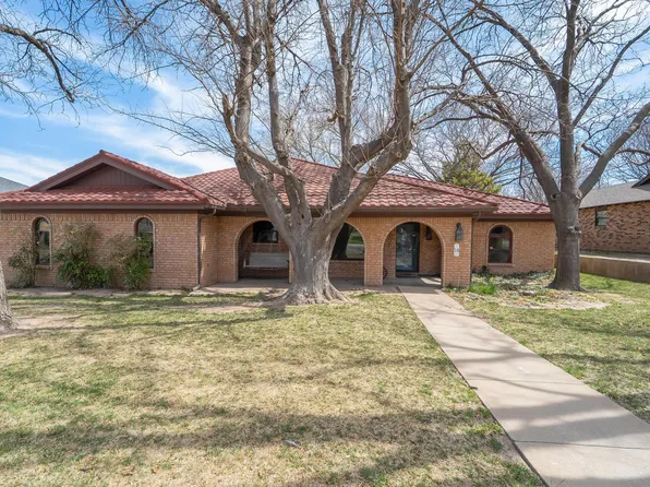 14 Edgewood Ln, Canyon, TX 79015