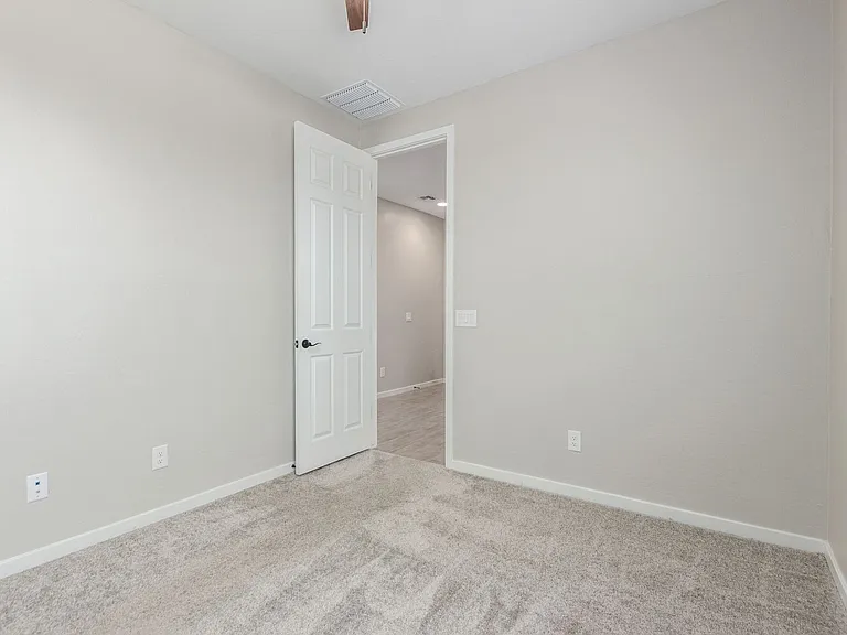 18434 E Camila Dr — Photo 23