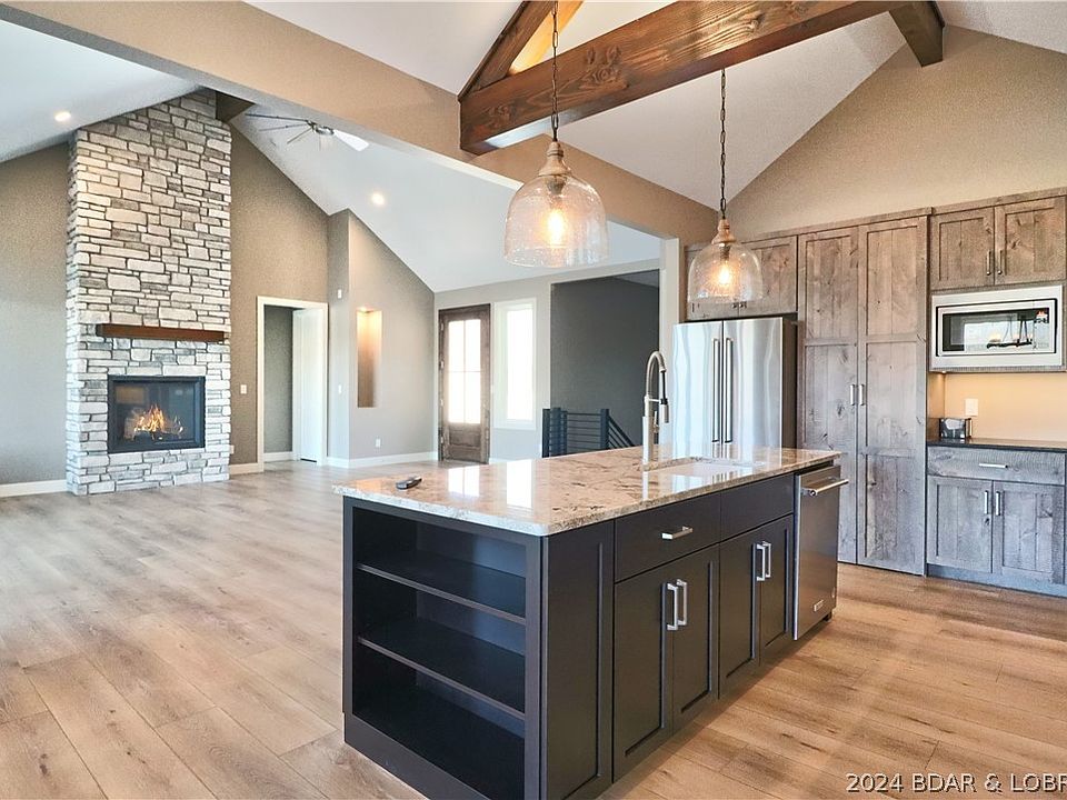 1st image of 91 Hollow Oak Ct